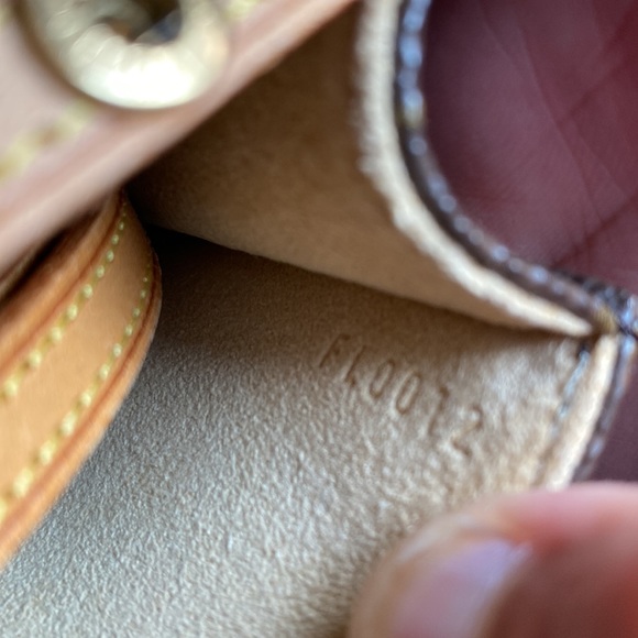 Louis Vuitton Twin Pochette GM - Picture 14 of 14